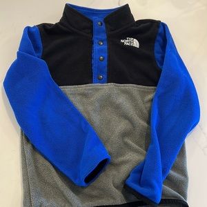Boys North Face Half Button